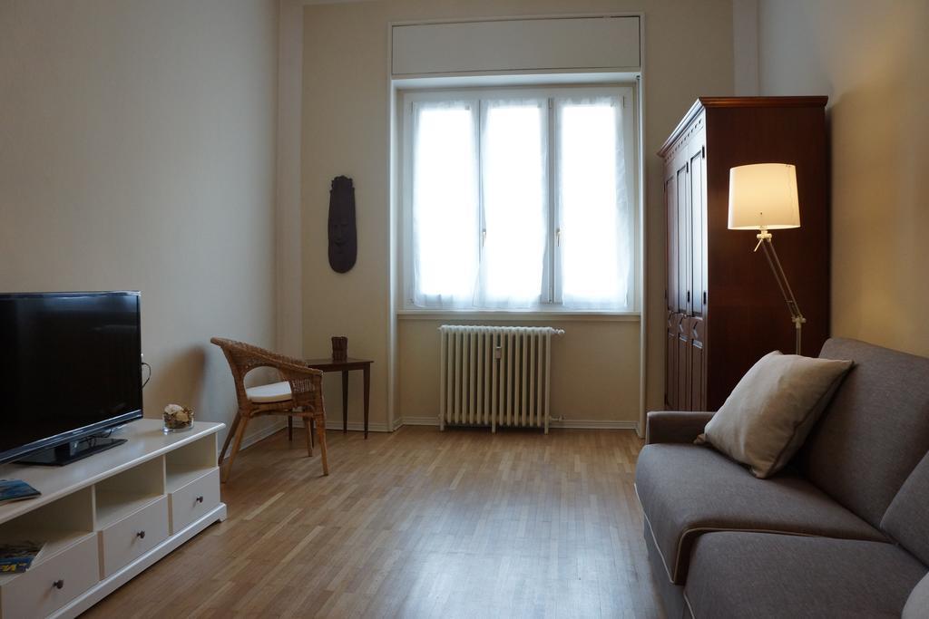 Apartment Papiniano 38 Milan Bilik gambar
